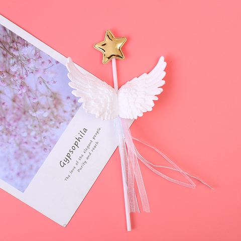 Cánh thiên sứ trắng sao vàng