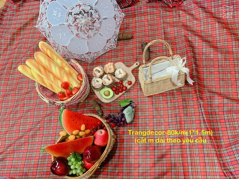 Khăn trải bàn kẻ đỏ xanh lá nhạt (khổ 1.5*1m)
