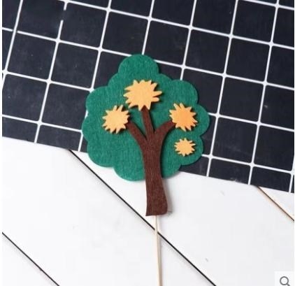 Que cắm cây VẢI DẠ xanh tán tròn + hoa cam