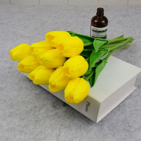 Hoa tulip xốp màu vàng (PU)