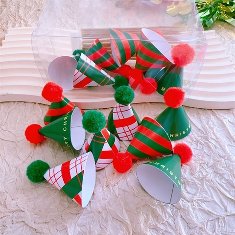 Set mũ mini chóp bông MC KẺ XANH - ĐỎ - TRẮNG (15c)