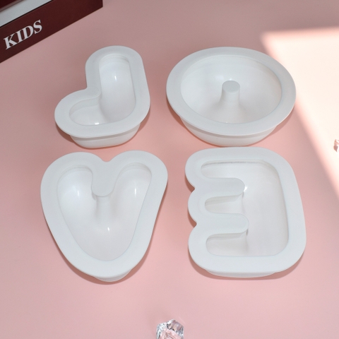 Khuôn f SLC chữ LOVE size 9,5cm