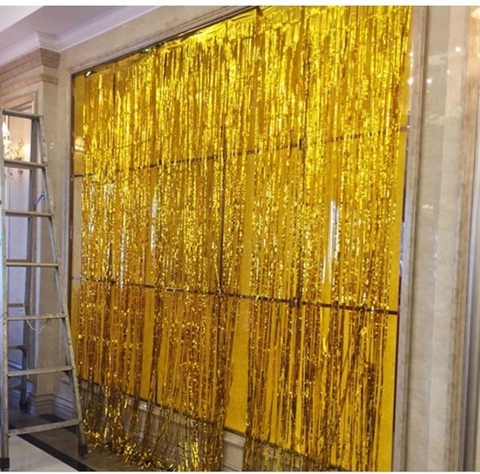 Rèm rủ màu VÀNG 1m*2m (cuộn)