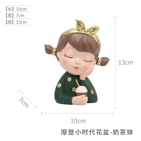 Tượng bé gái trà sữa áo chấm bi xanh cao 13cm