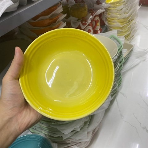 LC- Đĩa nhỡ sâu lòng 18x5cm màu vàng
