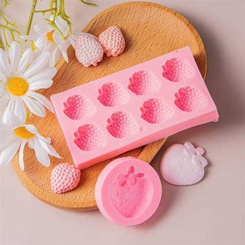 Khuôn F 8 quả dâu tây