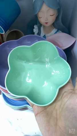 Đĩa hoa sâu lòng 5 cánh nhỏ màu xanh mint LC233