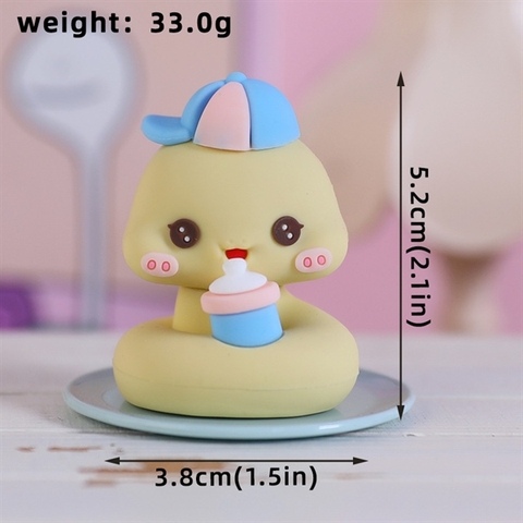 Kute siêu cấp bé RẮN VÀNG đội mũ ÔM BÌNH SỮA XANH