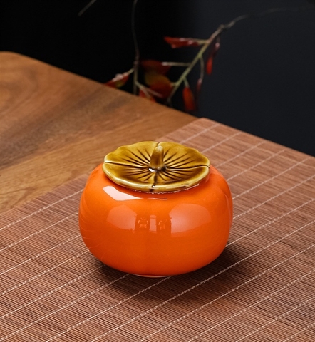 Quả hồng sứ màu cam núm nâu 8*8*4cm