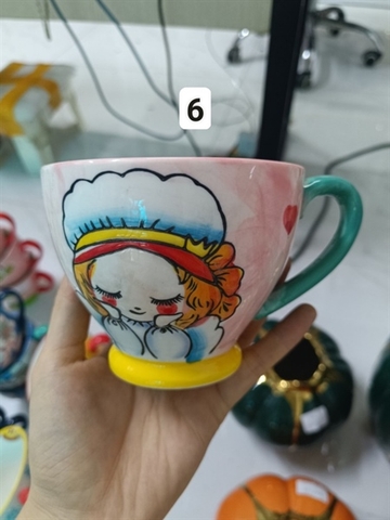 Cốc vẽ tay