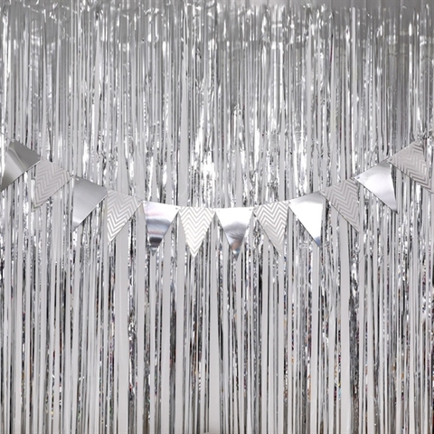 Dây dc tiệc sinh nhật TAM GIÁC màu BẠC