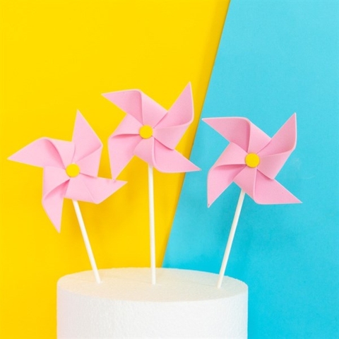 Que cắm chong chóng màu Hồng