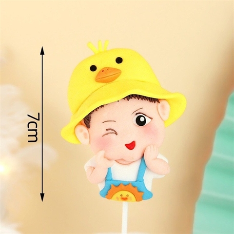 Que kute BÉ TRAI YẾM XANH đội MŨ VỊT VÀNG