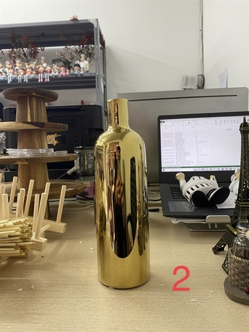 Bình hoa dài vàng bóng KT L3 x L8 cao 27cm