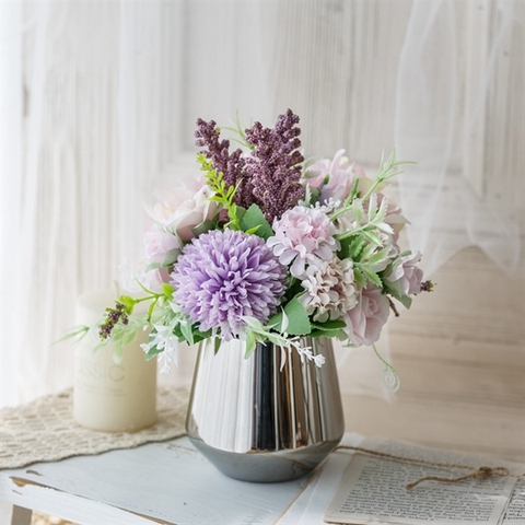 Ly chân thấp kèm hoa mix mẫu 15*20cm
