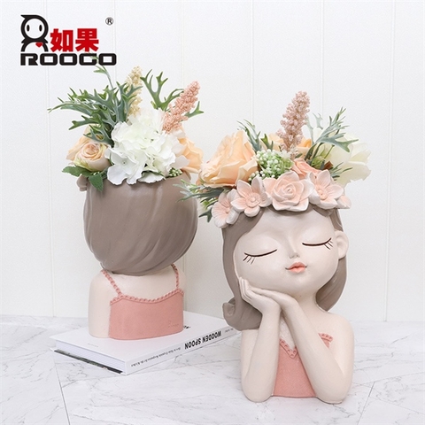 Tượng cô gái đội hoa Áo HỒNG 27*19cm