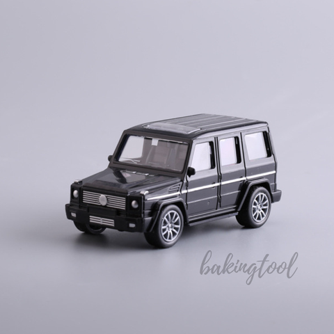 Xe Mercedes NHỰA đen