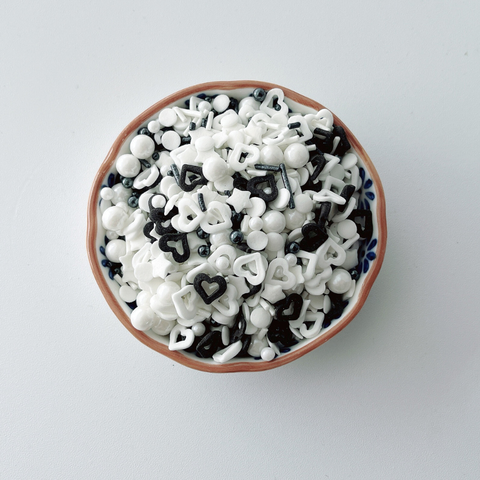 Cốm mix hạt tròn đen-trắng+Tim đen+sợi dài trắng