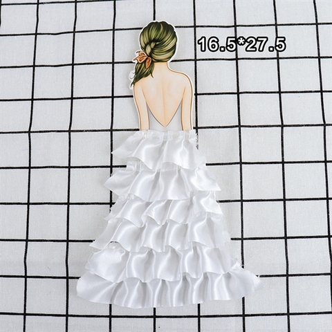 Que cắm Cô gái Váy dạ hội lụa TRẮNG