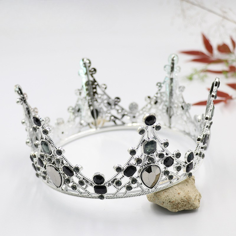 Vương miện BẠC NHỰA đá ĐEN 12.5*6cm