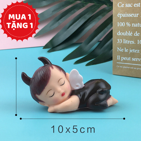 Bé TRAI thiên thần Nâu Sừng nằm