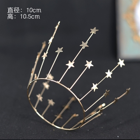 Vương miện sắt GẮN SAO màu VÀNG 10*10.5*15cm