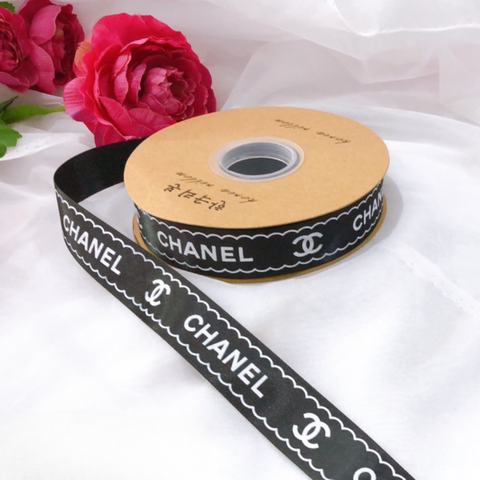 RB 2.5cm*50m chanel ĐEN Viền TRẮNG