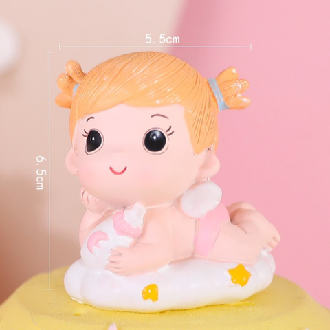 Bé GÁI nằm mây sứ