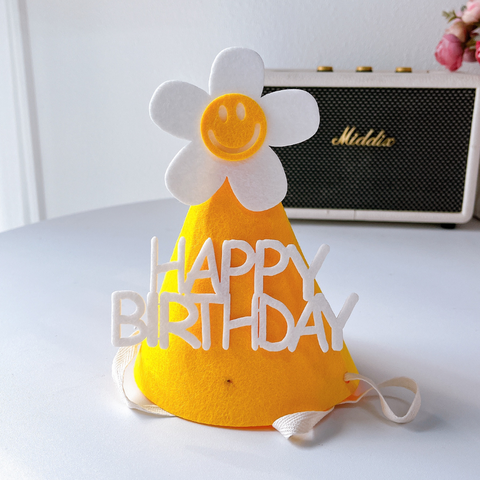 Mũ sinh nhật vải cho bé màu VÀNG HOA TRẮNG