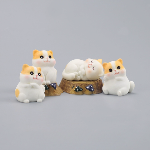 Trang trí set 4 con mèo tam thể nhựa dẻo