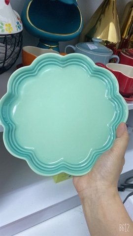 Đĩa hoa 10 cánh màu xanh mint