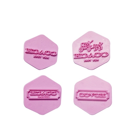 Set 4 khuôn nhấn COACH