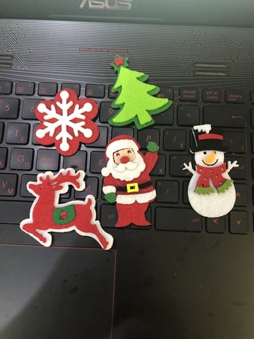 Que cắm NOEL MC vải ông già+tuần lộc+người tuyết