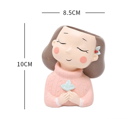 Tượng cô gái áo len hồng nhắm mắt (A4)