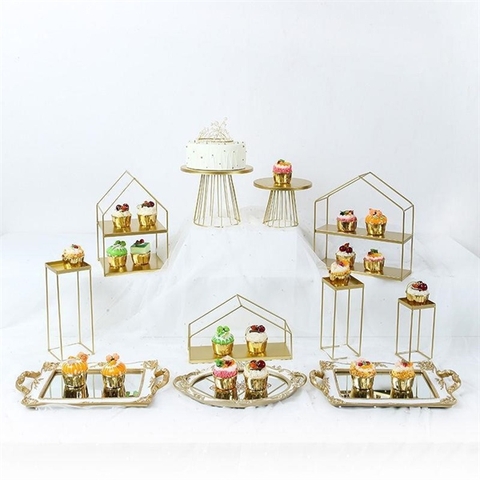 Sét bàn tiệc trưng bày bánh ngọt vàng (11 chi tiết)