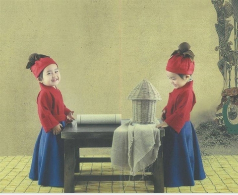 Bộ váy áo mũ cổ trang màu hồng size 90cm