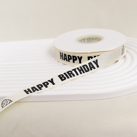 RB màu trắng chữ HPBD ĐEN to đậm + bánh sinh nhật