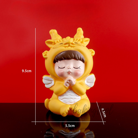 Trang trí Bé Rồng cầu nguyện NHỰA