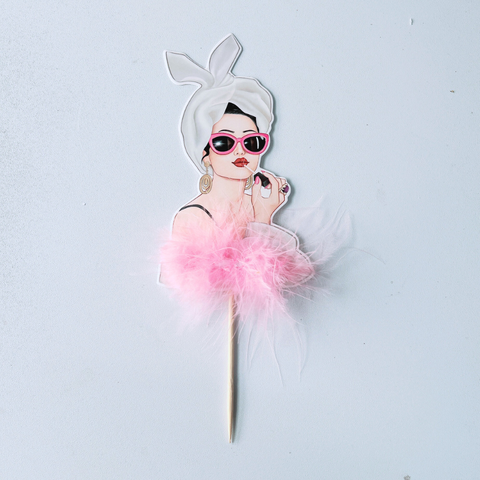 Que cắm cô gái nửa váy lông HỒNG SÀNH ĐIỆU