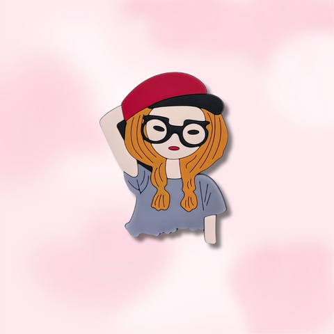 Kute slc cô gái tóc cam mũ đỏ sành điệu