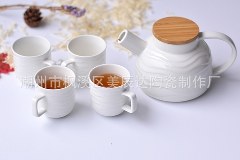 A87-Set ấm trà màu trắng viền lượn sóng cách điệu phong cách Nhật
