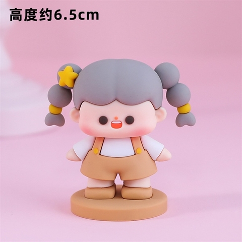 Kute BÉ GÁI ĐỨNG yếm NÂU Bím tóc 2 bên Xám