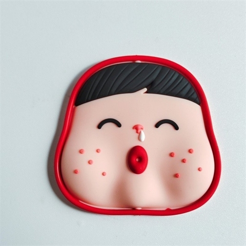 Que KUTE nhựa dẻo MẶT KHỔNG LỒ nhắm mắt