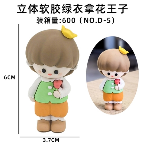 Kute HOÀNG TỬ cầm HOA ĐỨNG