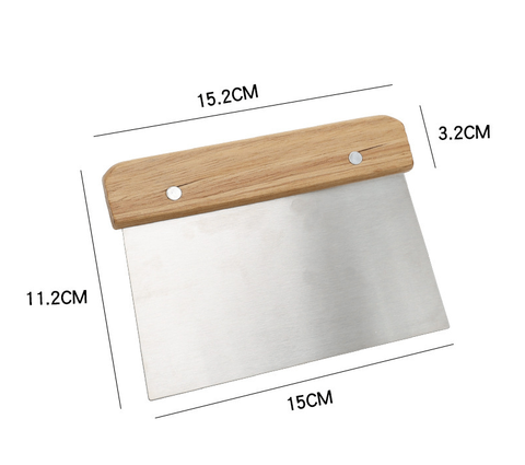 Dụng cụ cắt bột cán gỗ hình chữ nhật trơn size nhỏ