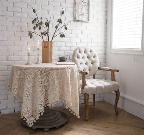 Vải decor móc ren màu be 85*85cm (tua rua)