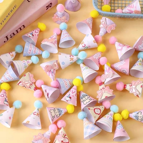 Mũ mini mix mẫu mã mới hộp 15c (giao mẫu ngẫu nhiên)