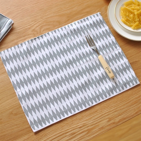 Vải thô lót bàn ăn hình thoi KT 30x40