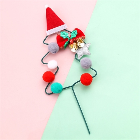 MC- Que Noel cây thông sắt + mũ đỏ