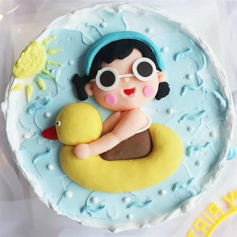 Que SLC kute bé gái ngồi phao vịt VÀNG